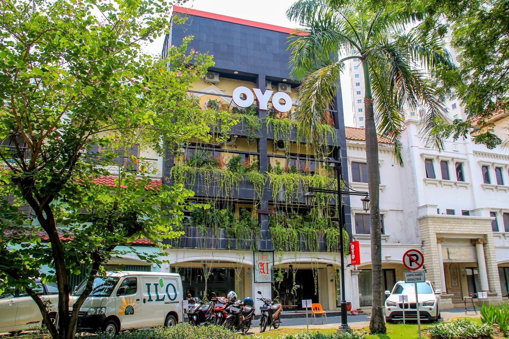 סוראבאיה Super Oyo Capital O 217 A1 Hotel מראה חיצוני תמונה